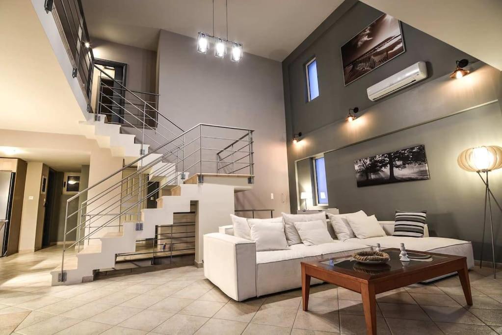 Kato Pitsa Aigli Luxurious Villa מראה חיצוני תמונה