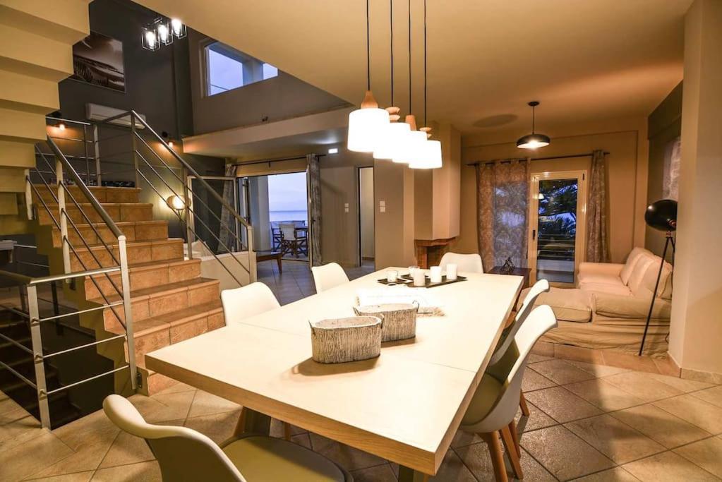 Kato Pitsa Aigli Luxurious Villa מראה חיצוני תמונה